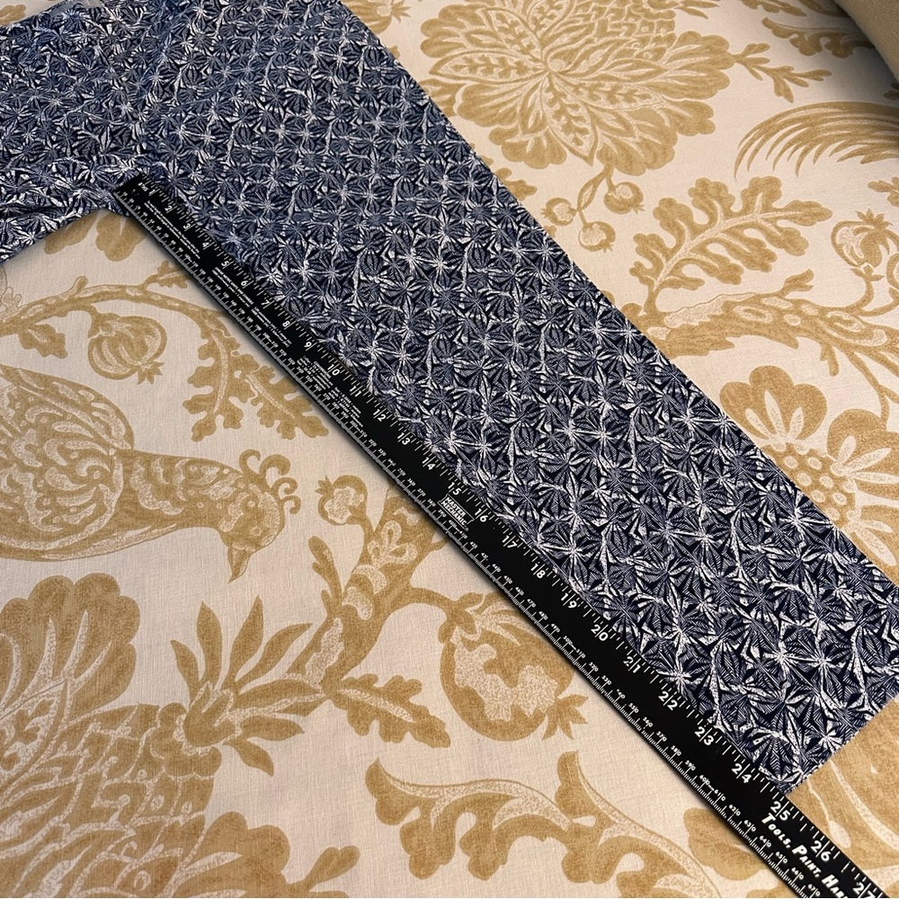 Pure Collection Cropped Pants - Picture 9 of 12